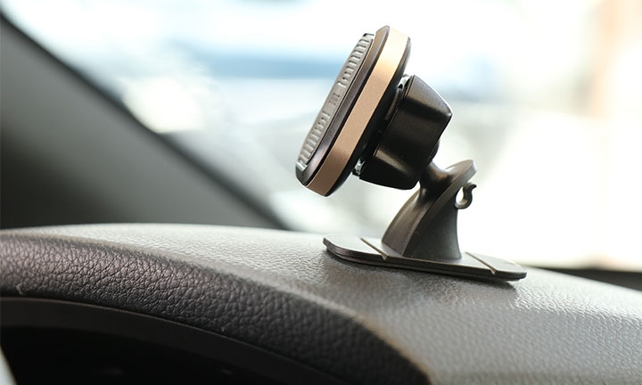Aluminum Magnetic Car Mount - Image 4